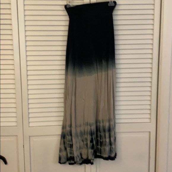 Wet seal maxi skirt - Picture 1 of 2